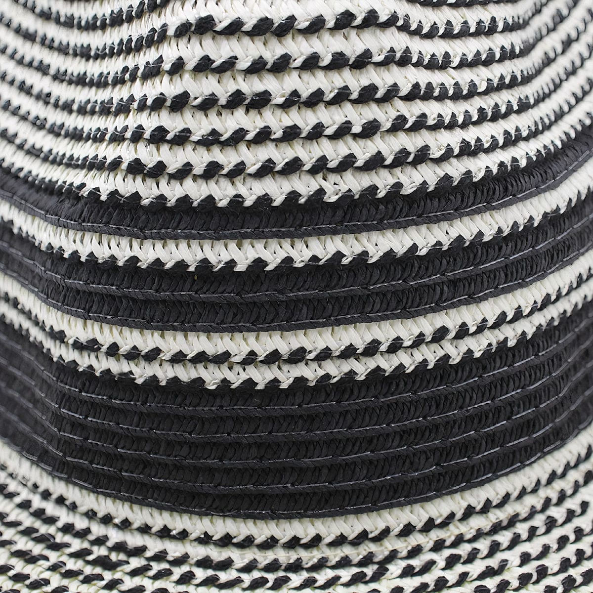 Chapeau de Paille Black & White