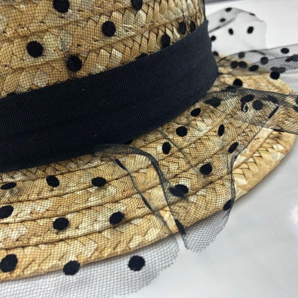 Chapeau de Paille Élégant avec Voile