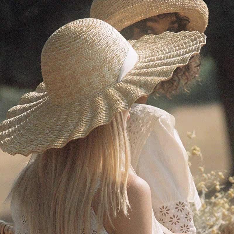 Chapeau Vague de Paille